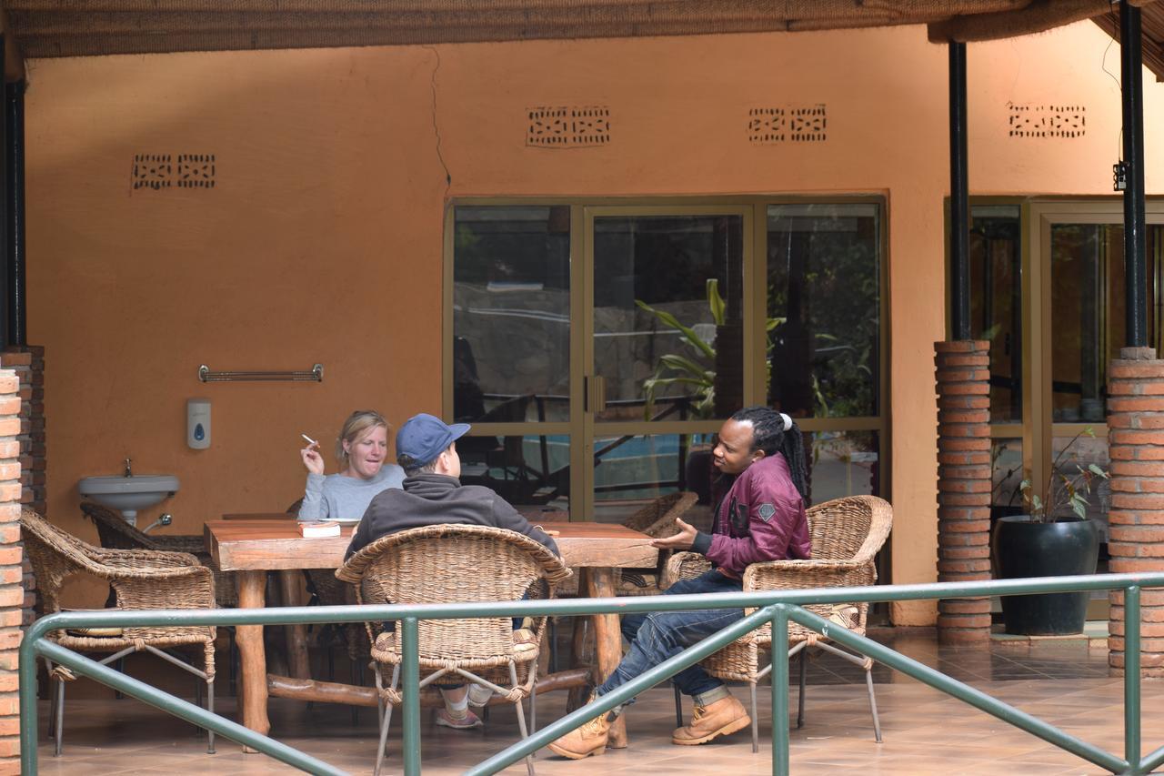 Ngorongoro Lodge Карату Екстериор снимка