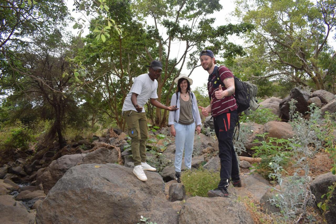 Ngorongoro Lodge Карату Екстериор снимка